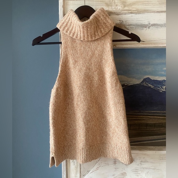 Madewell sleeveless knit turtleneck - Picture 2 of 7
